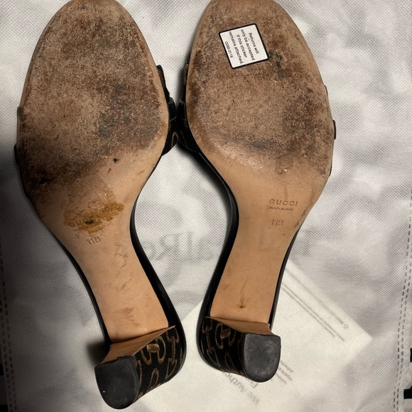 These are stunning AUTHENTIC Gucci Slides that you would love…..!! - Picture 5 of 11